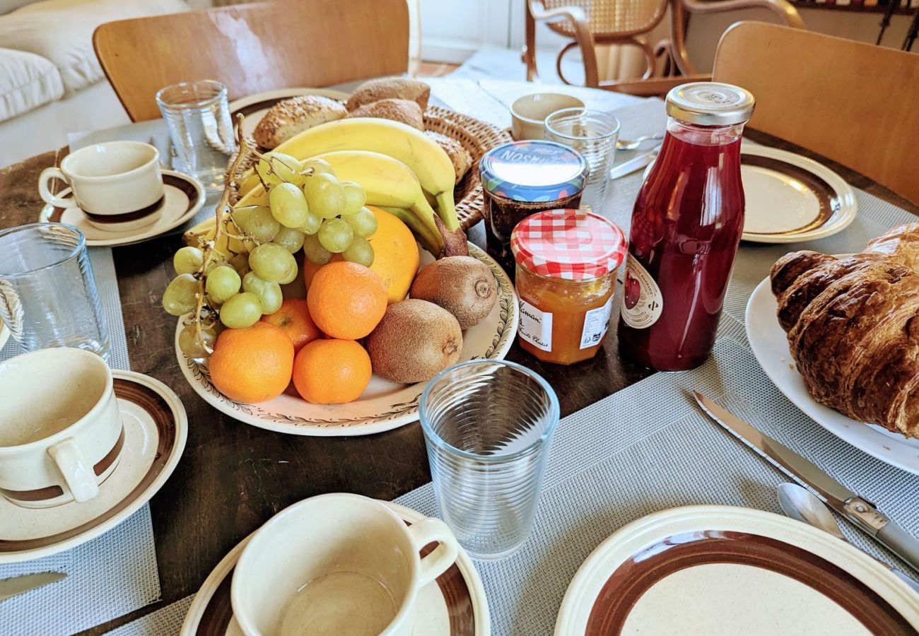 Maison à Rosnay - Gîte Familial 4 étoiles - École du Maupas - Brenne