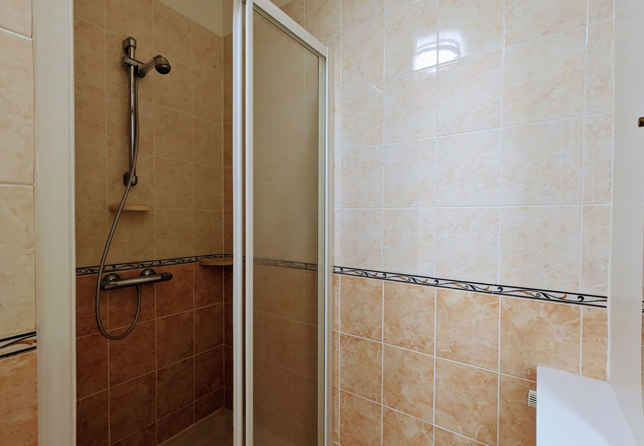 Maison à Rosnay - Gîte Familial 4 étoiles - École du Maupas - Brenne