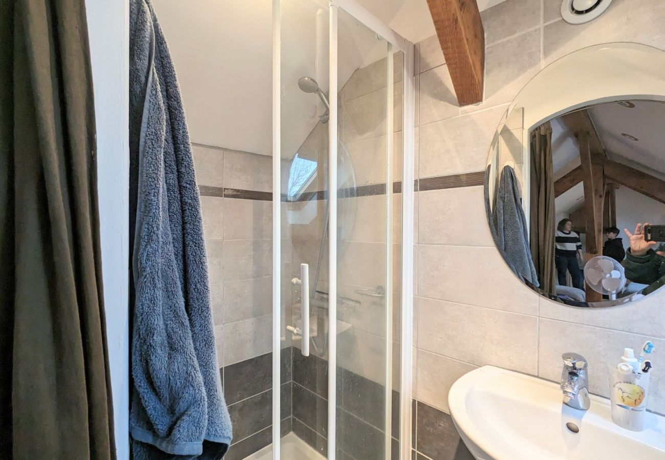 Maison à Rosnay - Gîte Familial 4 étoiles - École du Maupas - Brenne