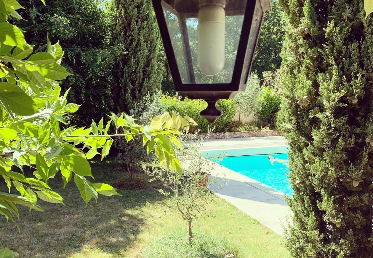 Maison à Rosnay - Gîte Familial 4 étoiles - École du Maupas - Brenne