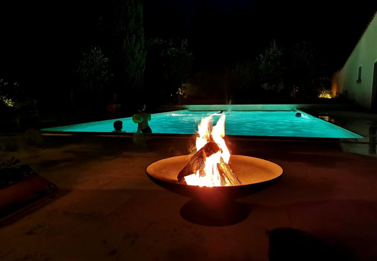 Maison à Rosnay - Gîte Familial 4 étoiles - École du Maupas - Brenne