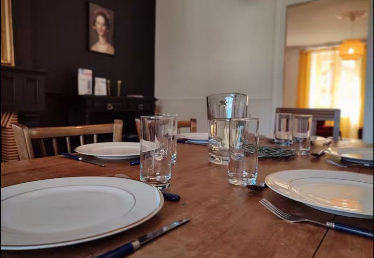 Maison à Châteauroux - Gite St Denis-jardin-wifi-3 chambres