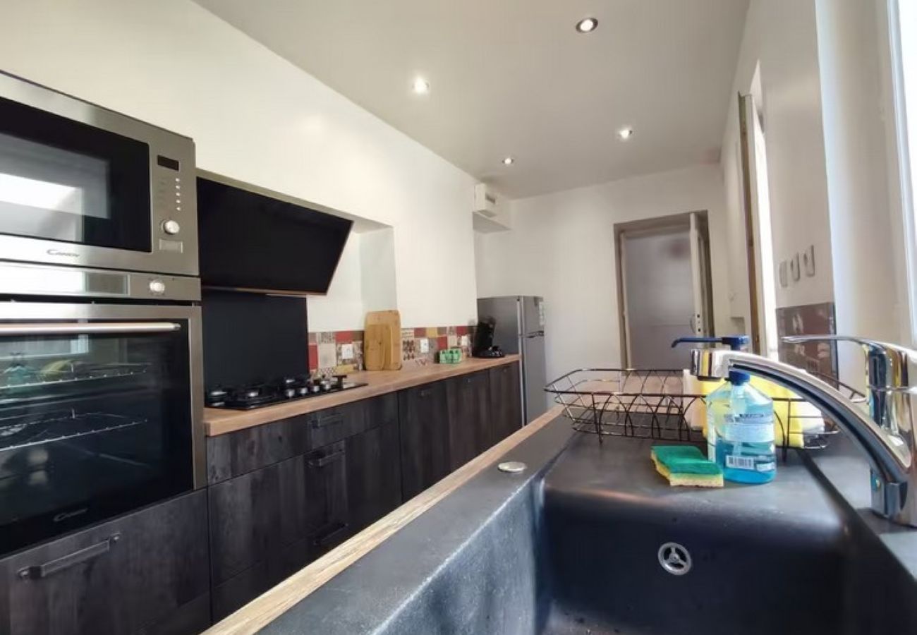 Maison à Châteauroux - Gite St Denis-jardin-wifi-3 chambres