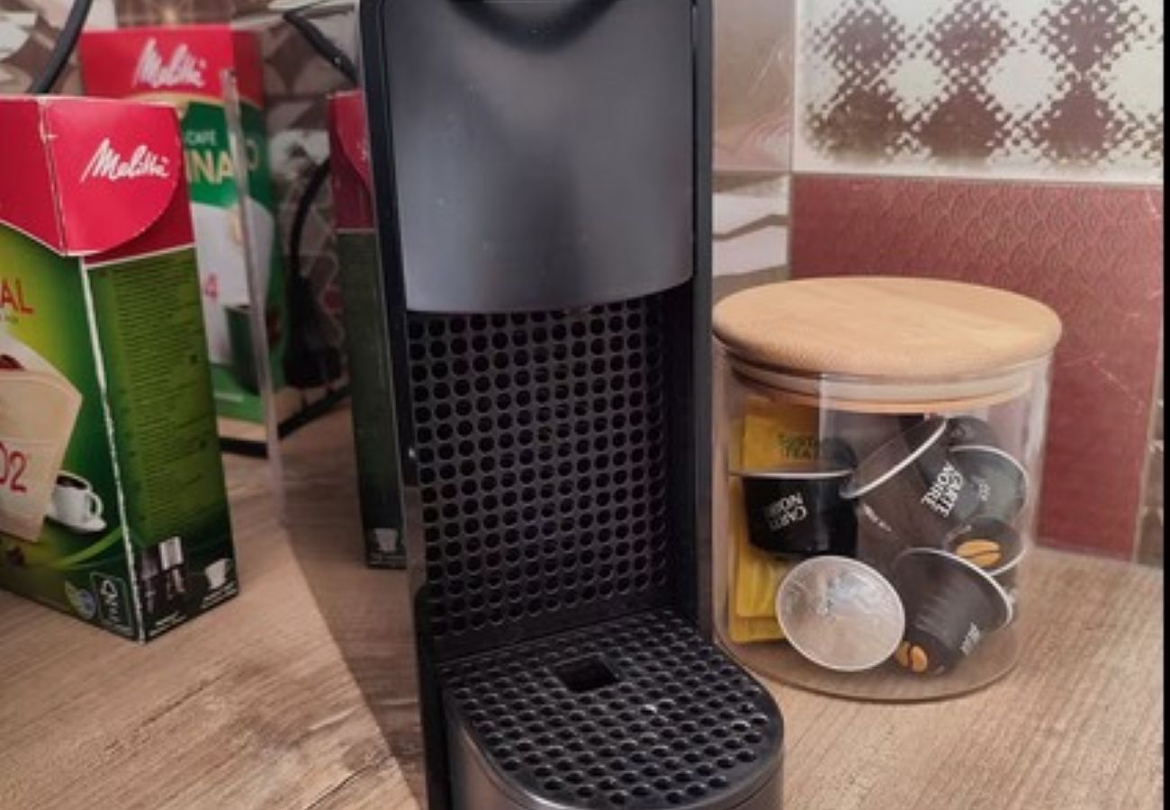 Maison à Châteauroux - Gite St Denis-jardin-wifi-3 chambres