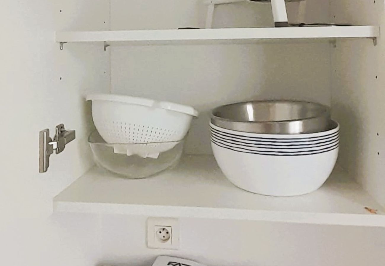 Appartement à Châteauroux - Le St Gildas Chtx - 2/4 pers - wifi - parking - balcon