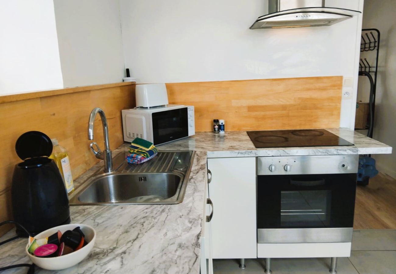 Appartement à Châteauroux - Le Combanaire - 4/6 pers - wifi - balcon - parking