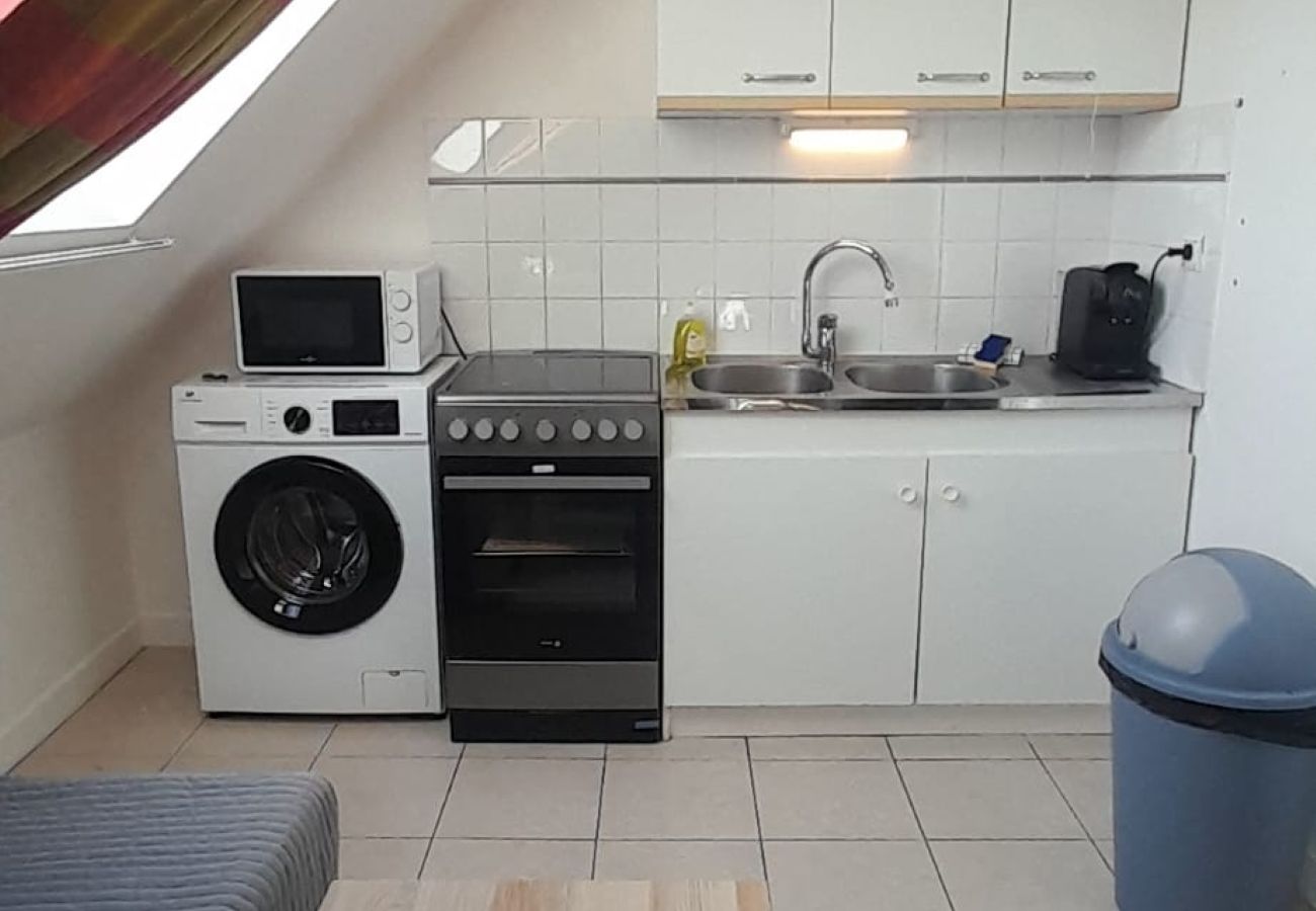 Studio à Déols - Déols Studio balnéo 2/4 pers- wifi-parking