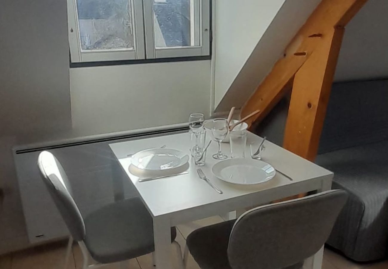 Studio à Déols - Déols Studio balnéo 2/4 pers- wifi-parking