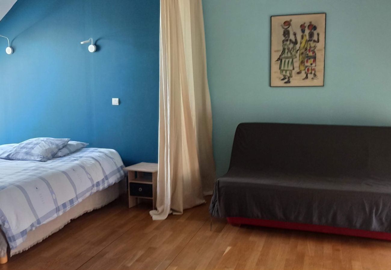 Maison à Saint-Lactencin - Tilloux - Gite 10 pers - piscine - jardin - wifi