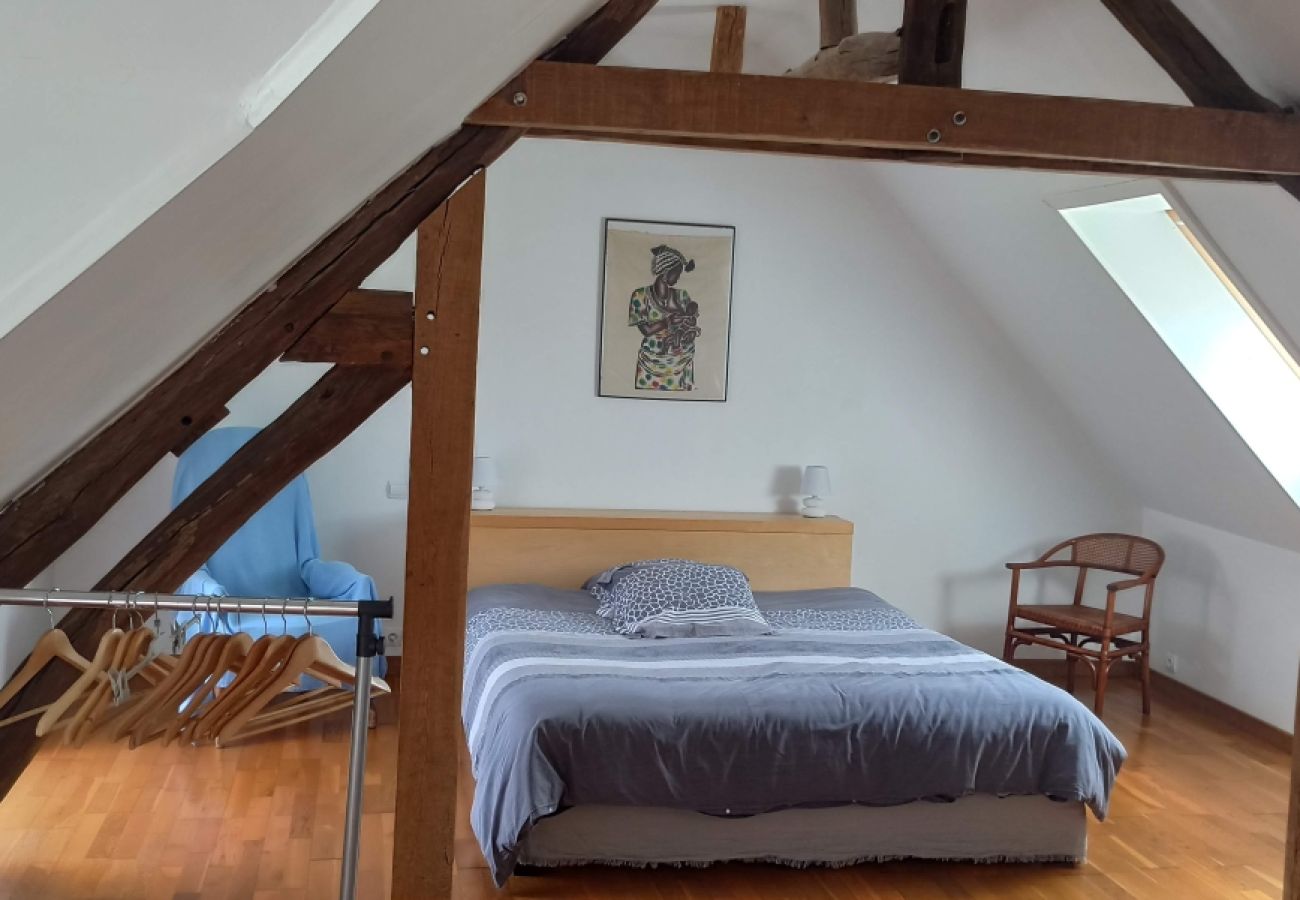 Maison à Saint-Lactencin - Tilloux - Gite 10 pers - piscine - jardin - wifi