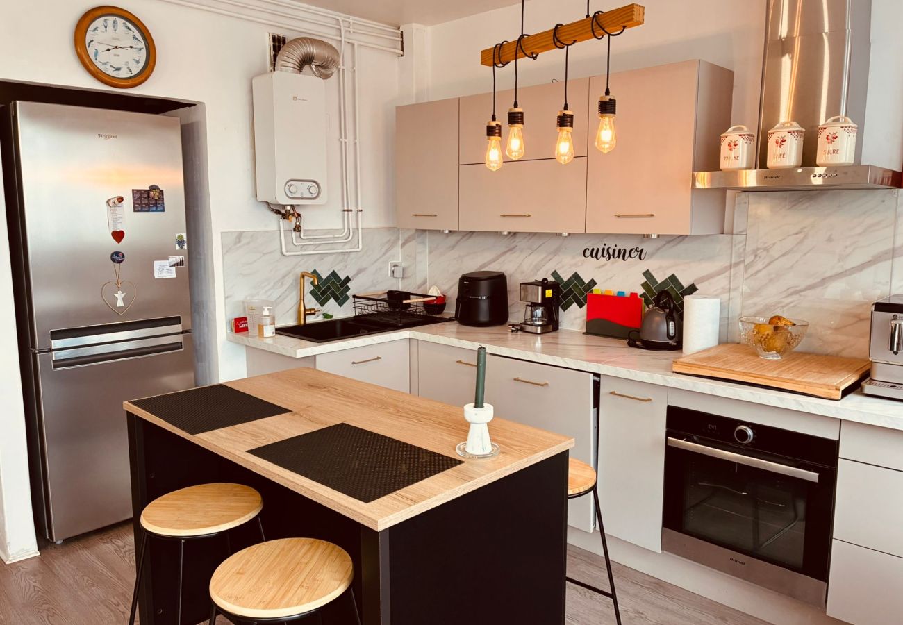 Appartement à Châteauroux - Superbe T3 - Chateauroux centre - vue panoramique - wifi