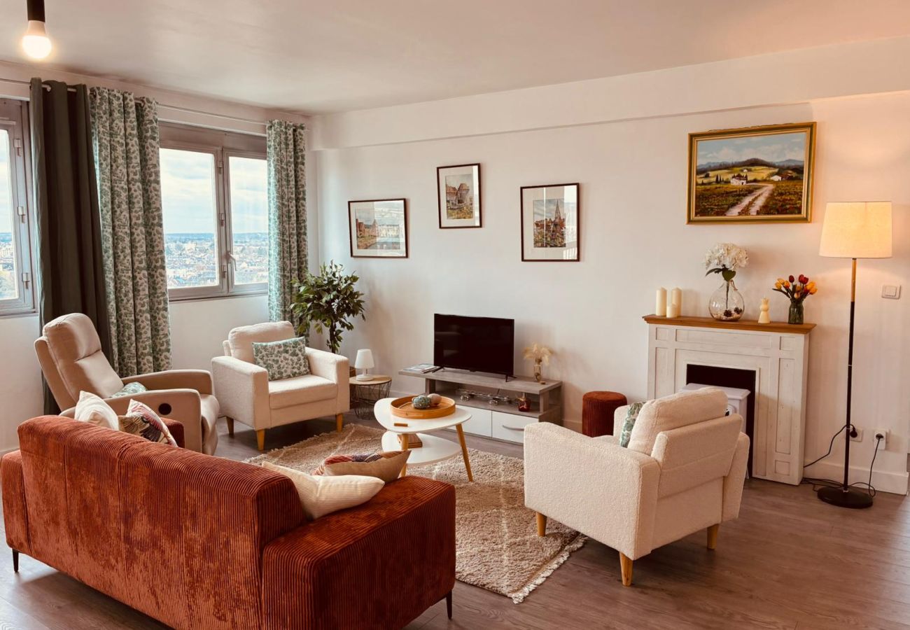 Appartement à Châteauroux - Superbe T3 - Chateauroux centre - vue panoramique - wifi