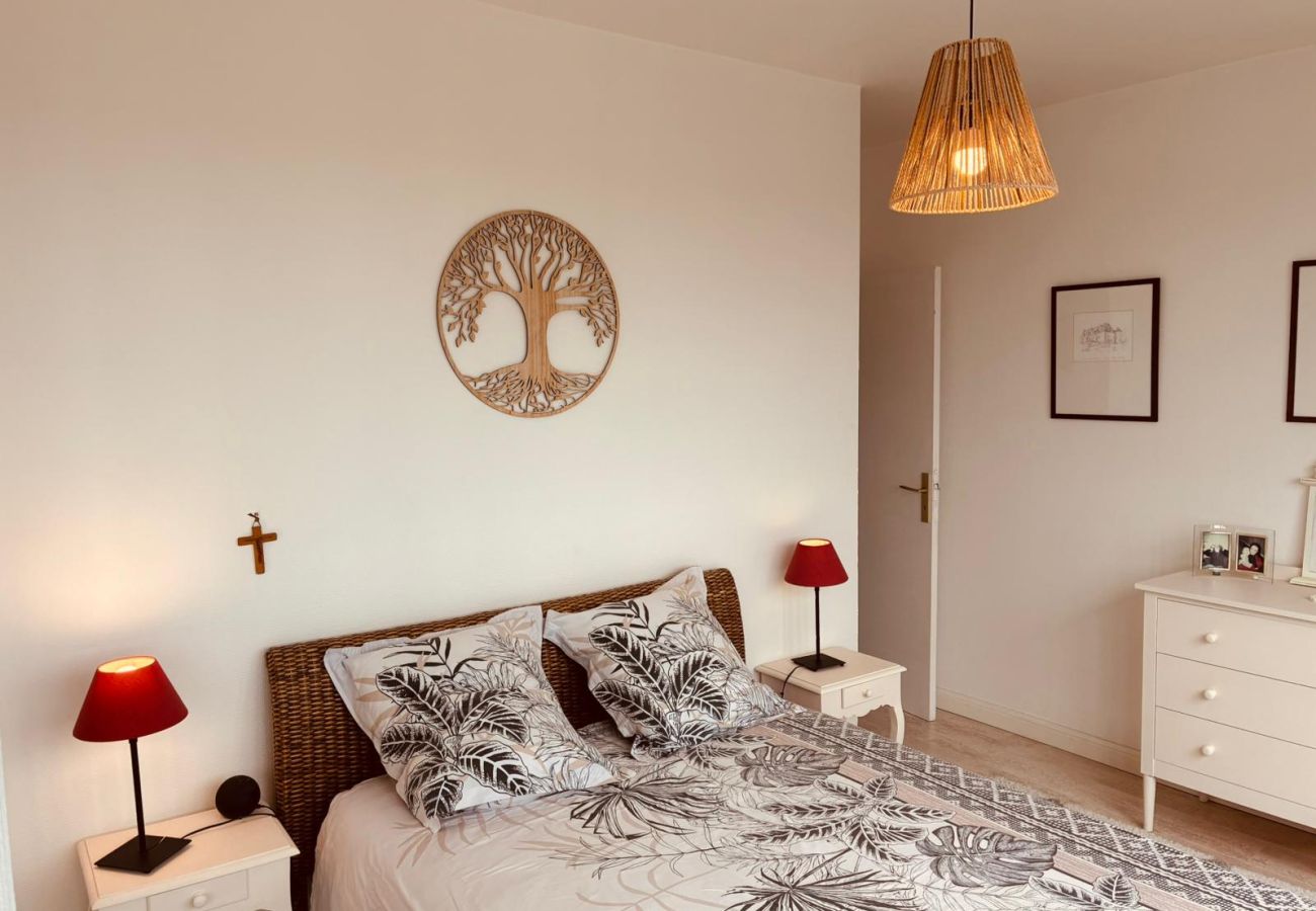 Appartement à Châteauroux - Superbe T3 - Chateauroux centre - vue panoramique - wifi