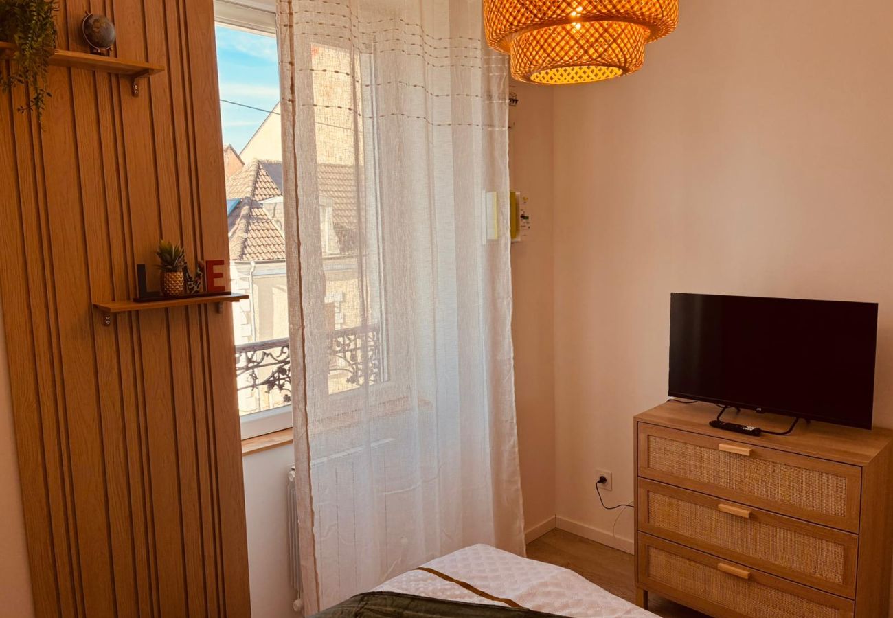 Appartement à Vierzon - Le Tropical - T2 Vierzon quartier hopital