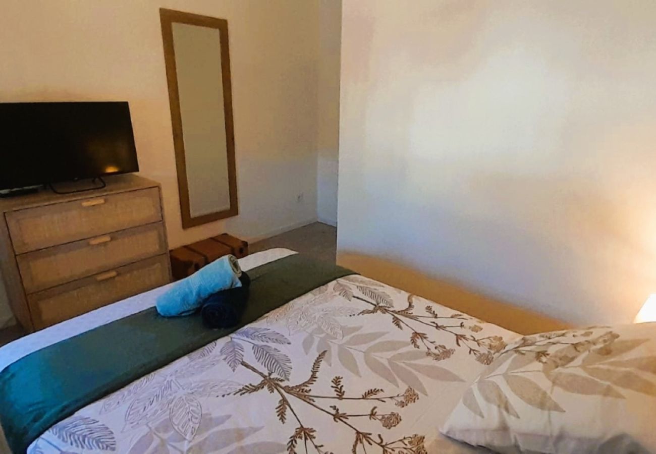 Appartement à Vierzon - Le Tropical - T2 Vierzon quartier hopital