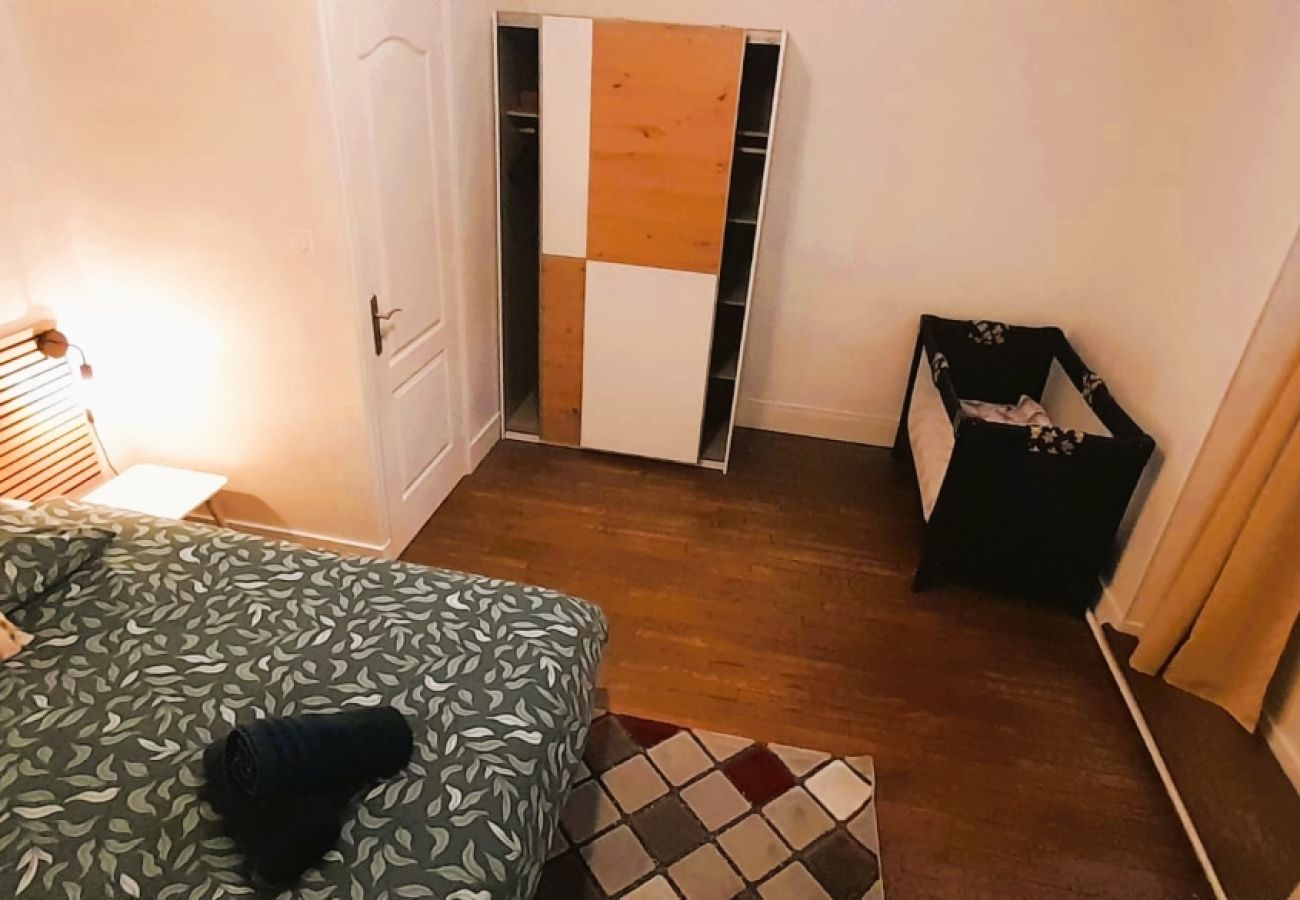 Maison à Vatan - Le Silodort - 5 lits - wifi -cour