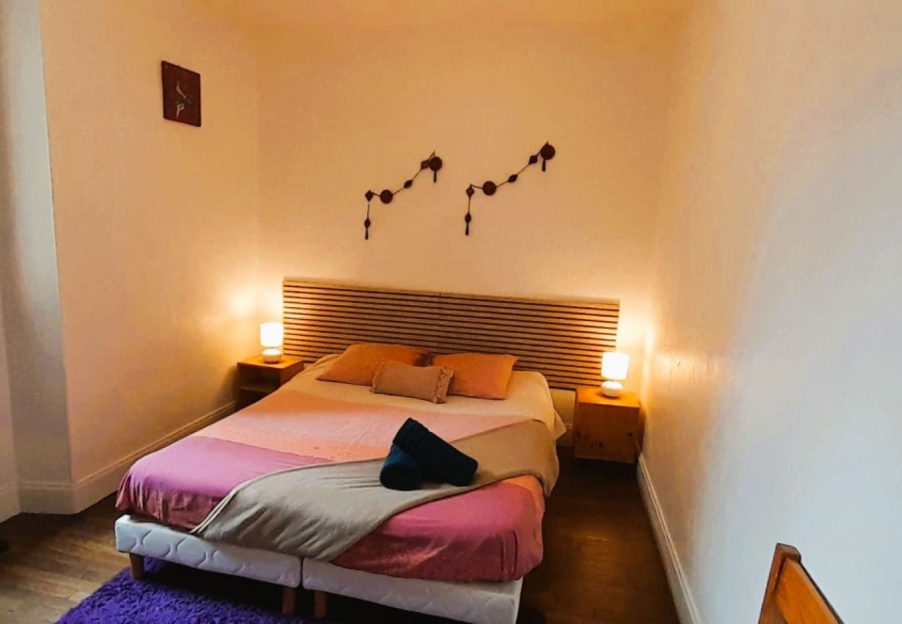 Maison à Vatan - Le Silodort - 5 lits - wifi -cour