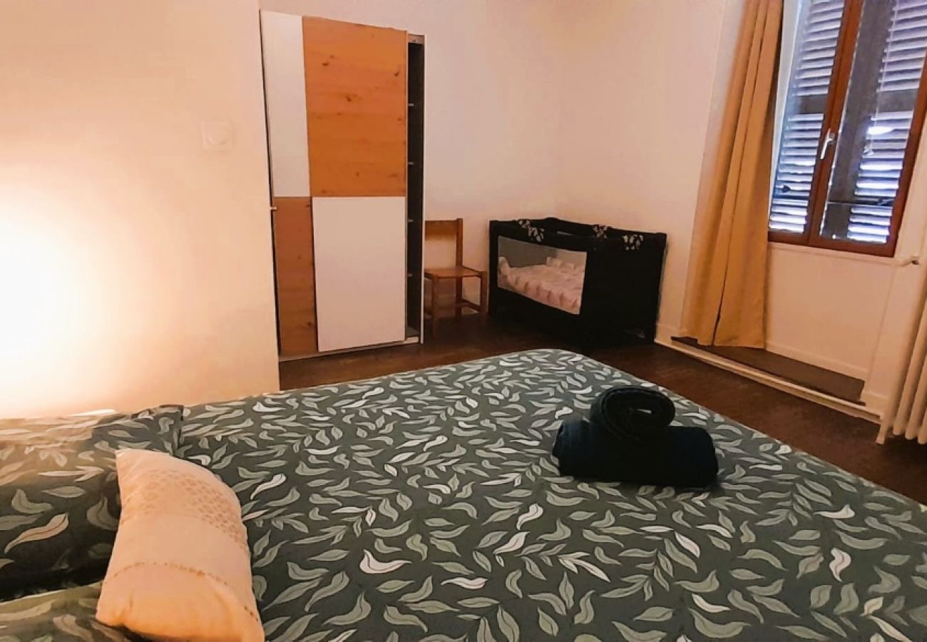 Maison à Vatan - Le Silodort - 5 lits - wifi -cour