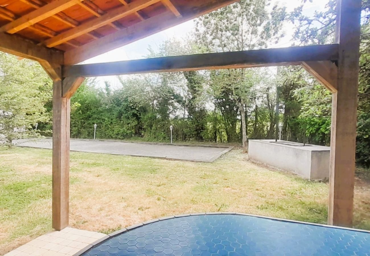 Maison à Lys-Saint-Georges - G2 Maison 14 pers - piscine partagée - parc - pétanque
